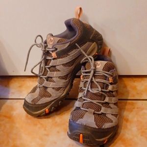 Merrell women's hiking shoes